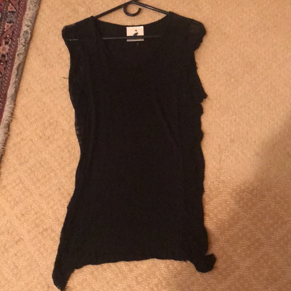 Edgy hero crane top. - Picture 3 of 4